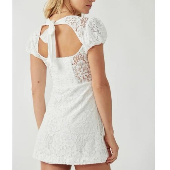 Free People NWT Hailee White Ivory Lace Back Tie Mini Dress, Size XS - Picture 2 of 13